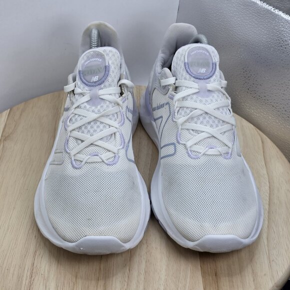 New Balance Fresh Foam Roav V2 Sneakers Womens Size 9.5 Shoes White/Purple - Picture 4 of 9